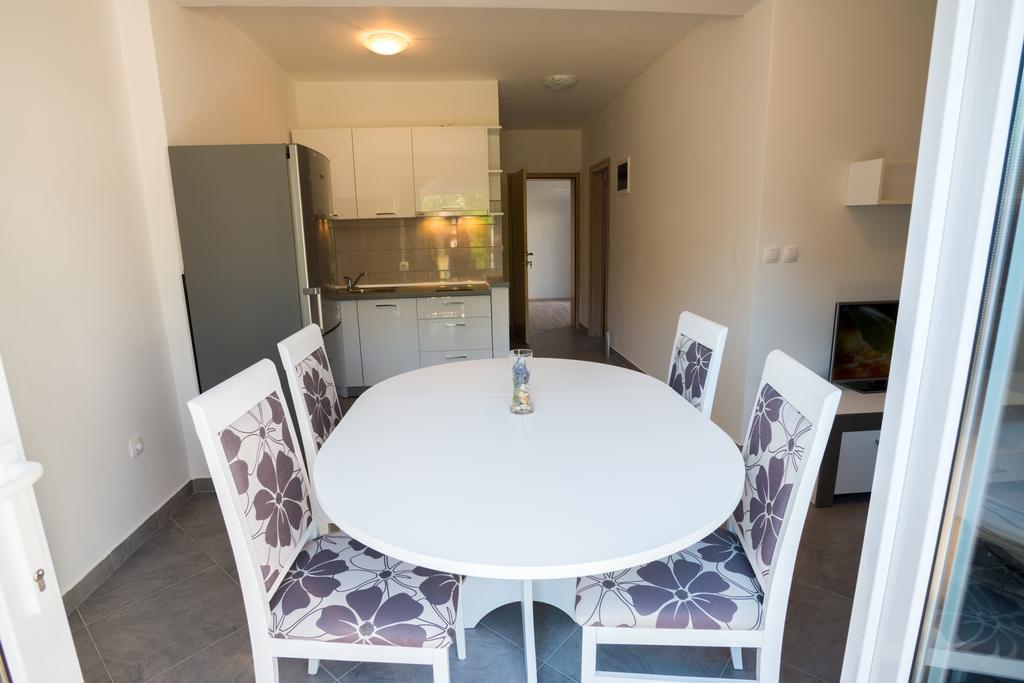 Rujno Apartments スタリグラード エクステリア 写真