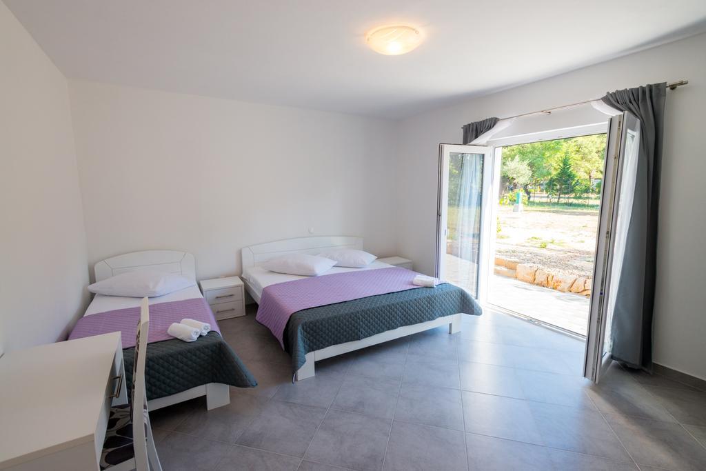 Rujno Apartments スタリグラード エクステリア 写真
